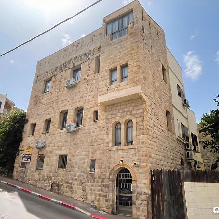Godson Talpiot Aparthotel Haifa Exteriör bild