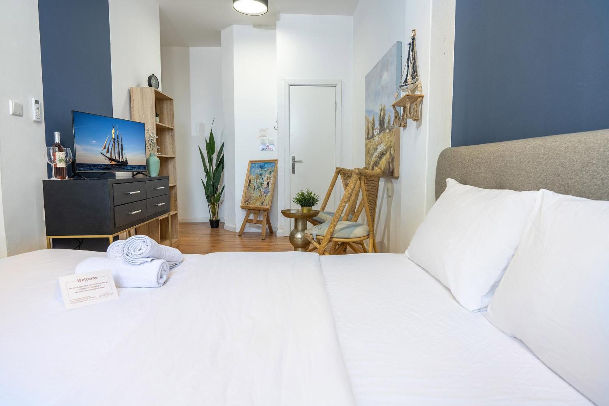 Godson Talpiot Aparthotel Haifa Exteriör bild
