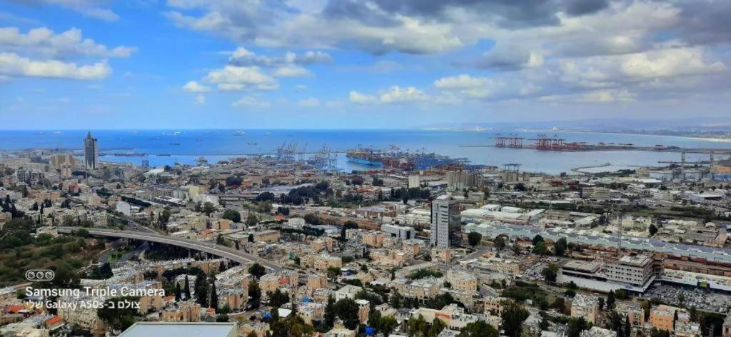 Godson Talpiot Aparthotel Haifa Exteriör bild